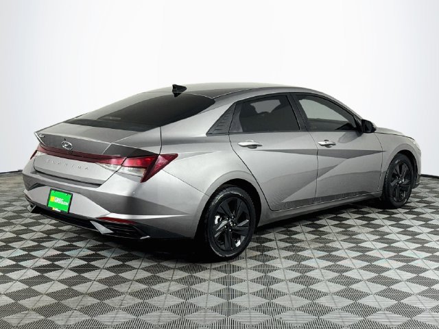 Used 2021 Hyundai Elantra SEL FWD image 8