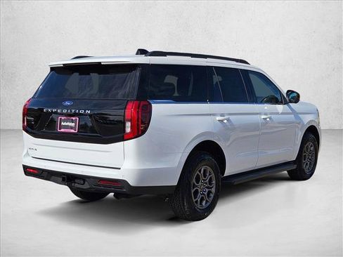 New 2026 Ford Expedition Active AWD/4WD image 2