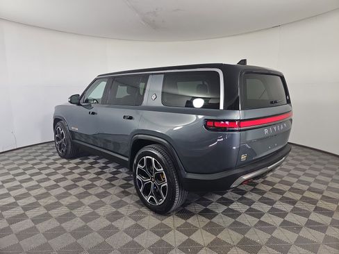 Used 2024 Rivian R1S Adventure image 3