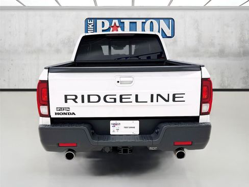 Used 2024 Honda Ridgeline RTL image 6