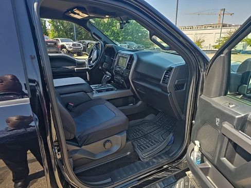 Used 2017 Ford F150 XLT w/ Equipment Group 301A Mid AWD/4WD image 5