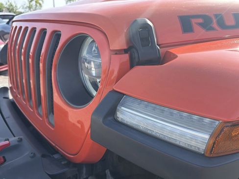 Used 2018 Jeep Wrangler Rubicon AWD/4WD image 9
