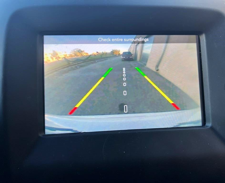 Used 2018 Jeep Compass Latitude w/ Popular Equipment Group FWD image 24