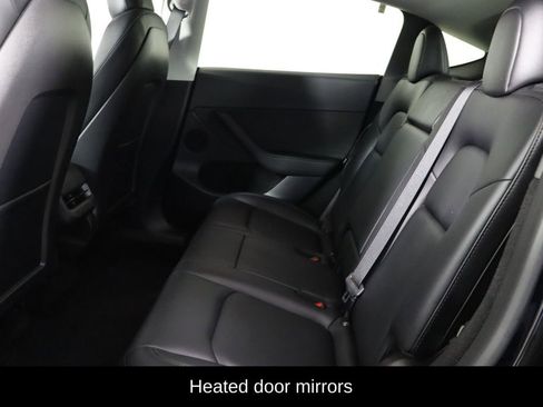 Used 2023 Tesla Model Y Performance image 14