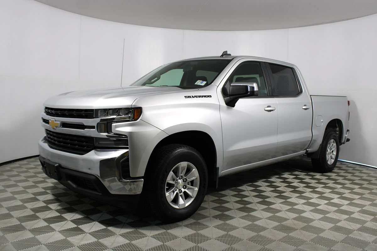 Used 2022 Chevrolet Silverado 1500 LT w/ LPO, Dark Essentials Package RWD image 29