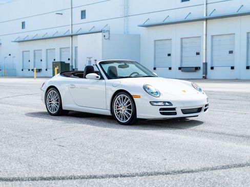 Used 2008 Porsche 911 Carrera S RWD image 8