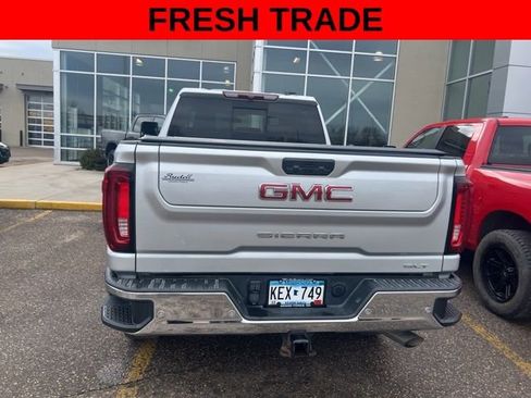 Used 2021 GMC Sierra 2500 SLT w/ SLT Premium Package image 5