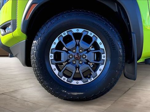New 2026 Nissan Frontier Pro-X w/ Pro-X Convenience Package RWD image 12