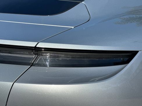 Used 2023 Porsche Taycan RWD image 27