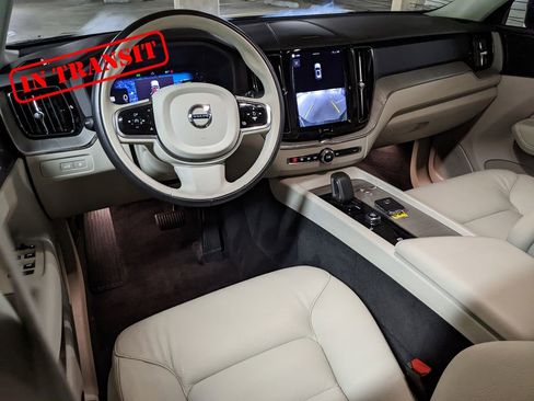 Certified 2023 Volvo XC60 T8 Plus AWD/4WD image 12