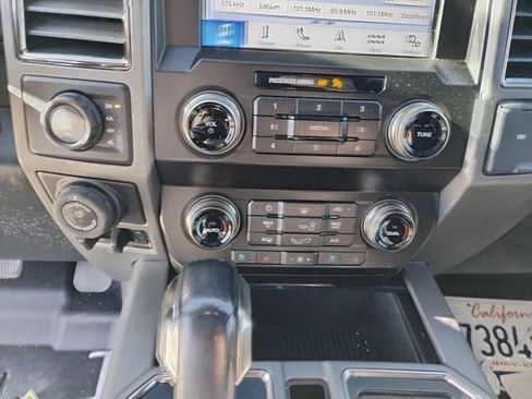 Used 2019 Ford F150 Raptor w/ Equipment Group 802A Luxury AWD/4WD image 18