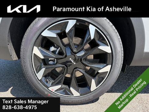 New 2026 Kia Sorento EX AWD/4WD image 30