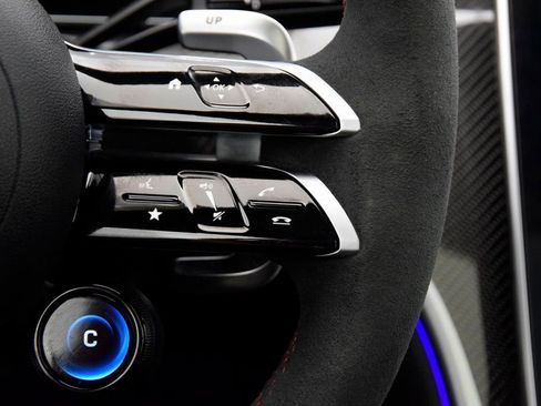 Used 2025 Mercedes-Benz C 43 AMG 4MATIC Sedan image 25