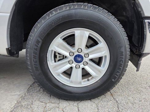 Used 2019 Ford F150 XLT image 17