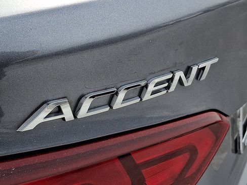 Used 2019 Hyundai Accent SE image 30