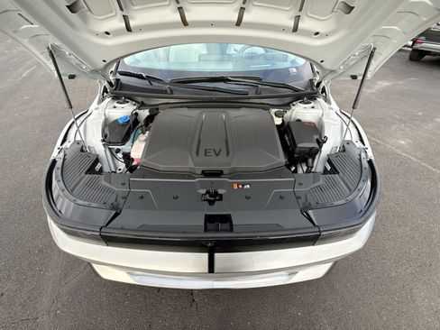 New 2026 Hyundai Ioniq 5 Limited image 28