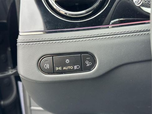 New 2026 Bentley Flying Spur V8 AWD/4WD image 48