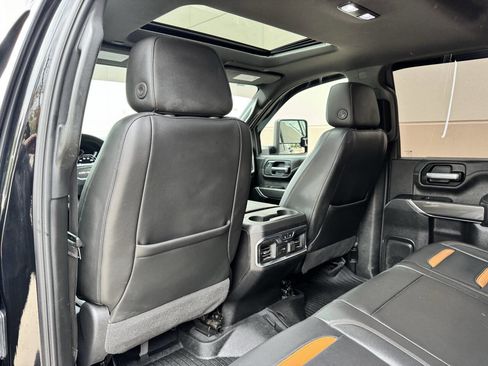 Used 2020 GMC Sierra 2500 AT4 w/ AT4 Premium Package image 13