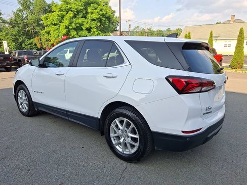 Used 2023 Chevrolet Equinox LT AWD/4WD image 4