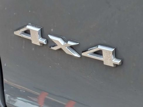 Used 2021 Jeep Cherokee Limited AWD/4WD image 12