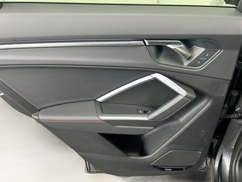 Used 2025 Audi Q3 2.0T Premium Plus w/ Premium Plus Package image 24