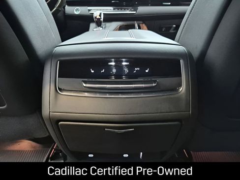 Certified 2023 Cadillac Escalade ESV Luxury RWD image 23