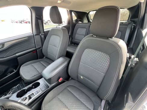 Used 2023 Ford Escape Active image 25