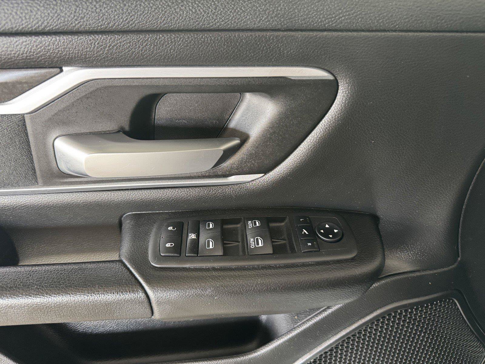Used 2022 RAM 1500 Big Horn AWD/4WD image 25
