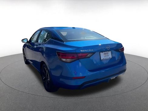 Used 2025 Nissan Sentra SV FWD image 11