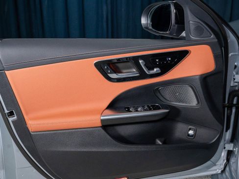 New 2026 Mercedes-Benz C 300 4MATIC Sedan image 12