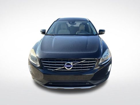 Used 2017 Volvo XC60 T5 Inscription w/ Preferred Option Package FWD image 2