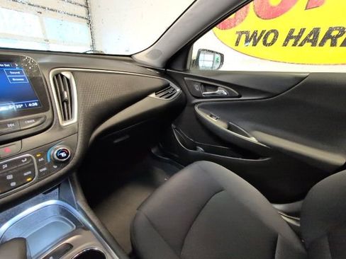 Certified 2023 Chevrolet Malibu LT w/ Sport Edition image 24