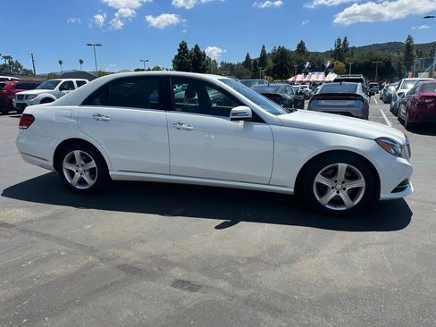 Used 2014 Mercedes-Benz E 350 4MATIC Sedan image 6