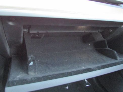 Used 2021 Tesla Model 3 Standard Range Plus image 33