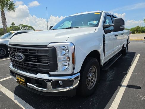 Used 2025 Ford F350 XL w/ XL Chrome Package RWD image 6