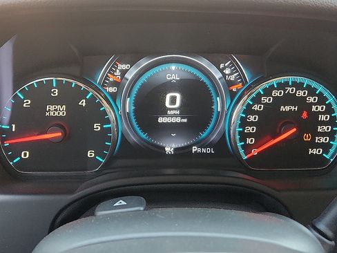 Used 2018 GMC Yukon Denali w/ Denali Ultimate Package AWD/4WD image 18