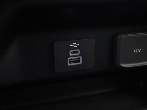 Certified 2026 Ford F250 XLT AWD/4WD image 17