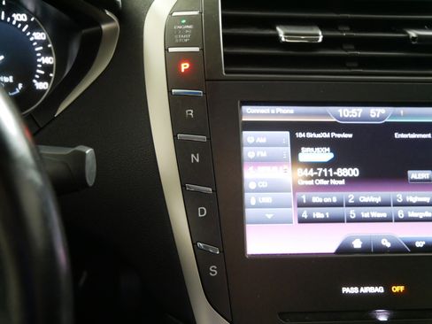 Used 2015 Lincoln MKZ w/ Equipment Group 101A Select image 24