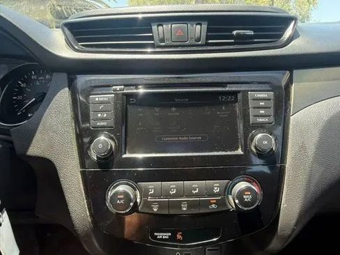 Used 2019 Nissan Rogue Sport S FWD image 21