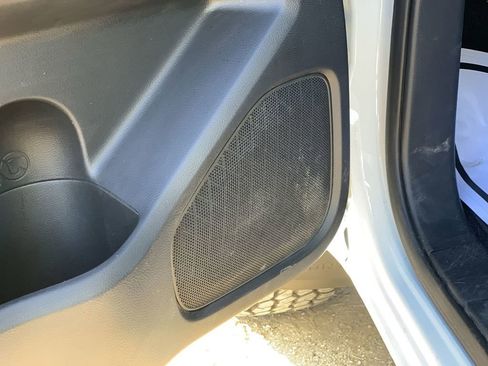 Used 2022 Nissan Frontier S w/ Technology Package image 23