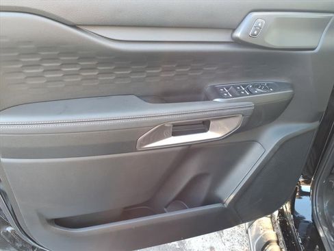 Used 2024 Ford Ranger XLT image 38