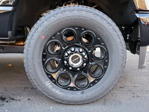 New 2026 Ford F250 Lariat w/ Black Appearance Package image 12