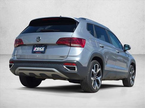 Used 2023 Volkswagen Taos SEL AWD/4WD image 5