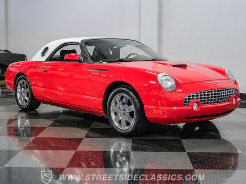 Used 2002 Ford Thunderbird RWD image 18