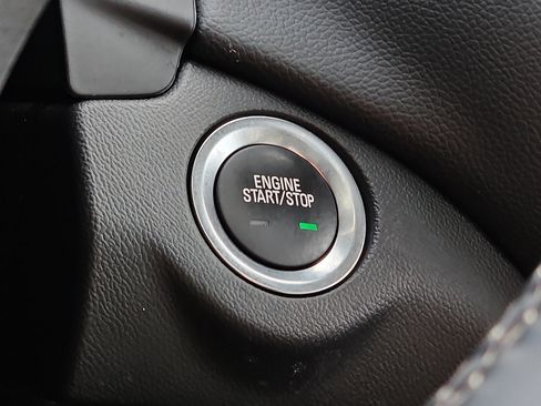 Certified 2023 Chevrolet Equinox LT image 23