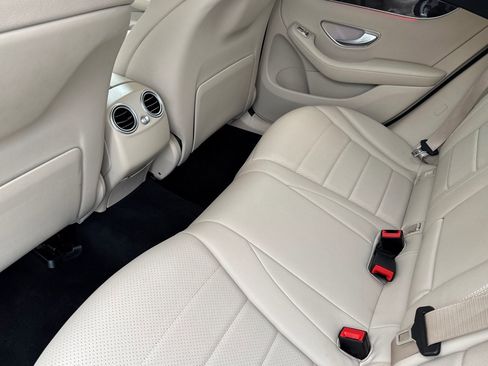 Certified 2022 Mercedes-Benz GLC 300 4MATIC image 26