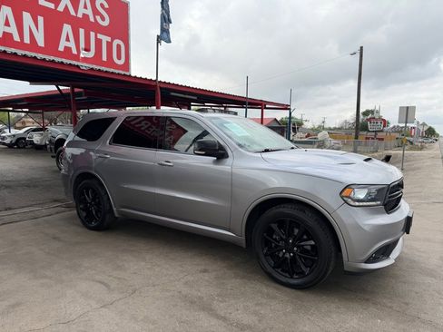 Used 2017 Dodge Durango R/T w/ Technology Group image 30