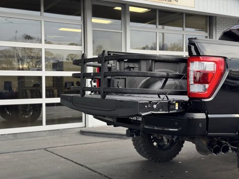 Used 2021 Ford F150 Lariat w/ Equipment Group 502A High image 17