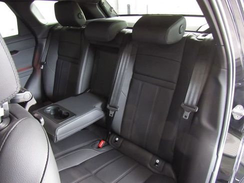 Used 2026 Land Rover Range Rover Evoque Dynamic SE AWD/4WD image 15
