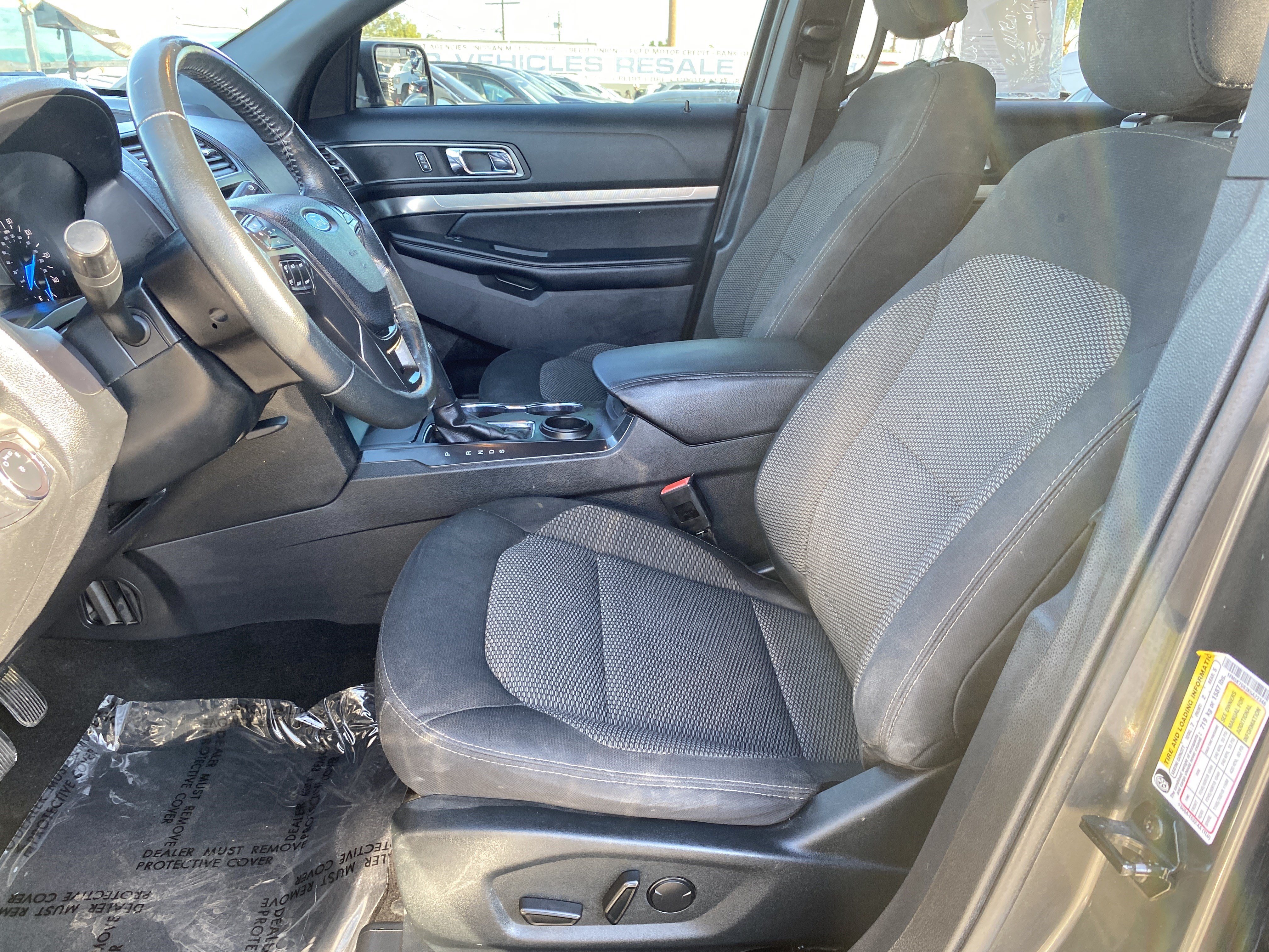 Used 2019 Ford Explorer XLT FWD image 17